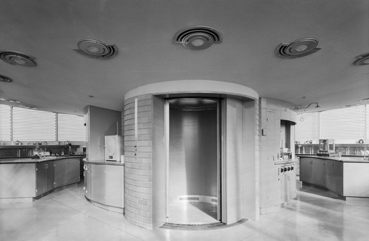 AD Classics: SC Johnson Wax Research Tower / Frank Lloyd Wright - Windows, Door, Countertop, Chair, Sink