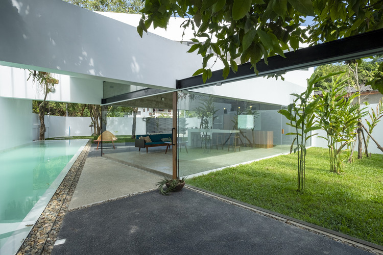 Arquitectura contemporánea en países comunistas: proyectos en Cuba, Laos, Vietnam y China - Imagen 8 de 14